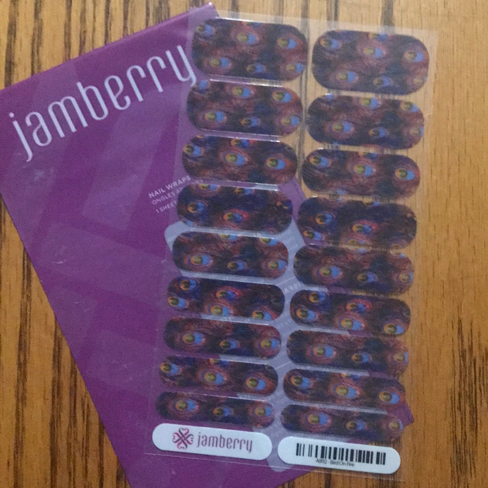 Jamberry Birds on Fire nail wraps